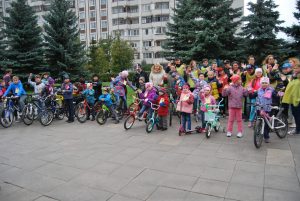 Праздник двора "Детский велофестиваль"